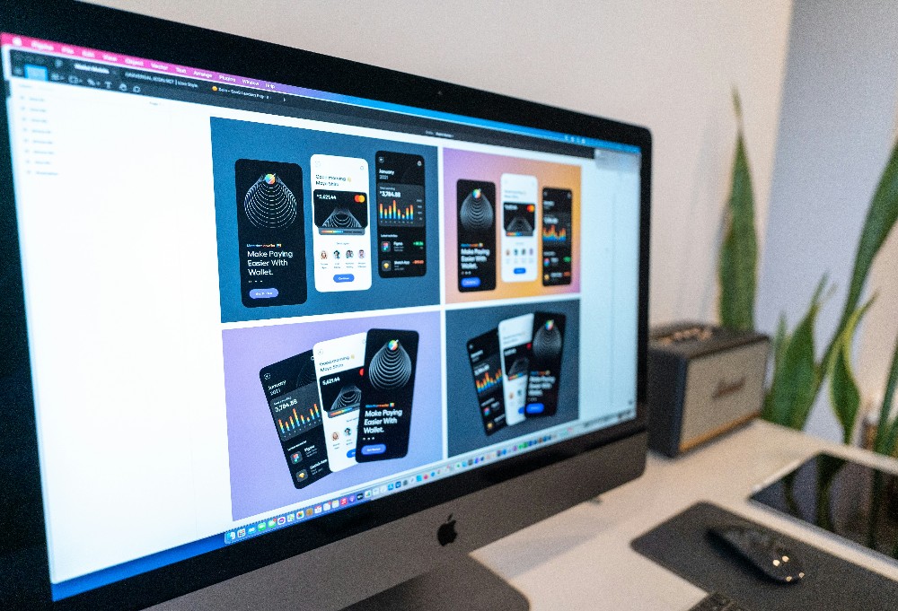 Responsive design example with mobile and desktop layouts