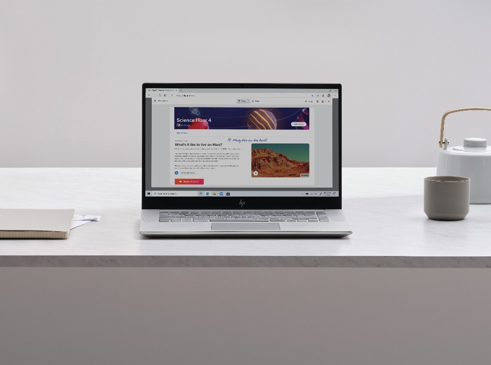 Website displaying customer reviews and testimonials